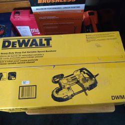 DeWalt Heavy Duty Deep Cut Variable Speed Bandsaw 