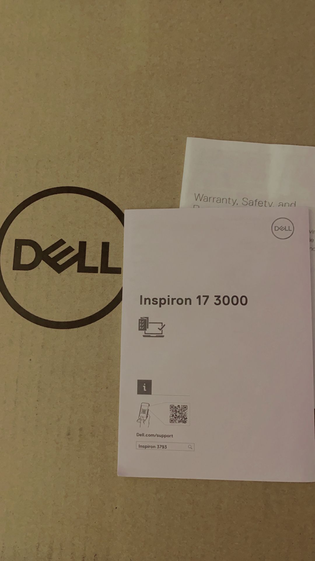 DELL Inspiron 17 3000