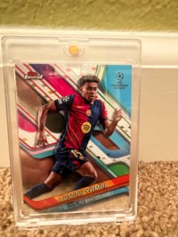 Two Lamine Yamal Cards