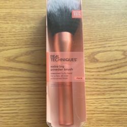 Real Techniques Extra Big Powder Brush
