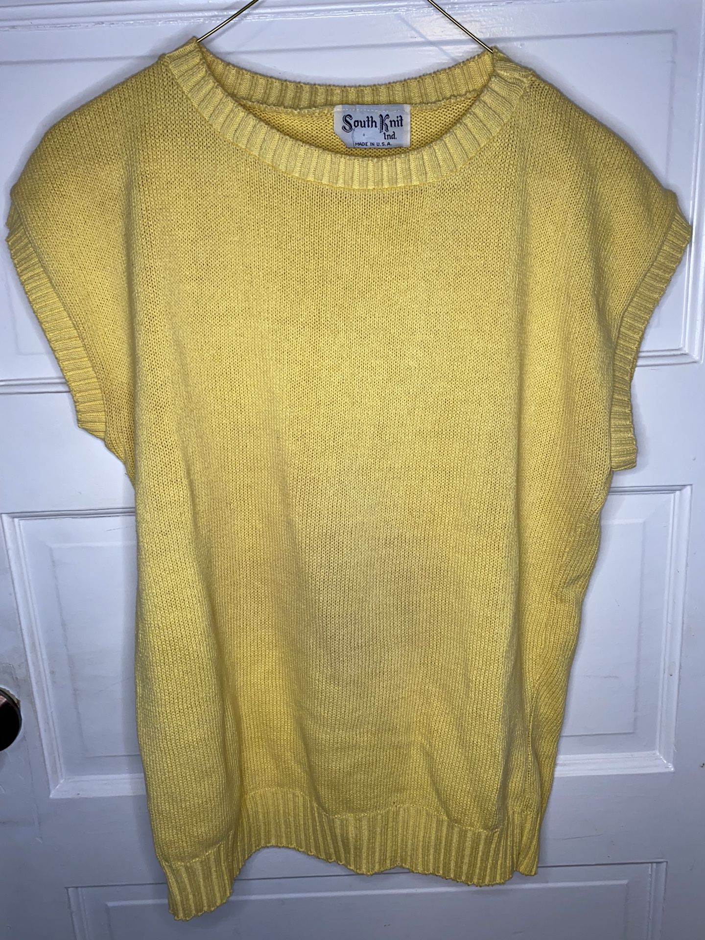 VTG 80s South Knit yellow beige Sweater Vest Cut Shoulder Unisex 7