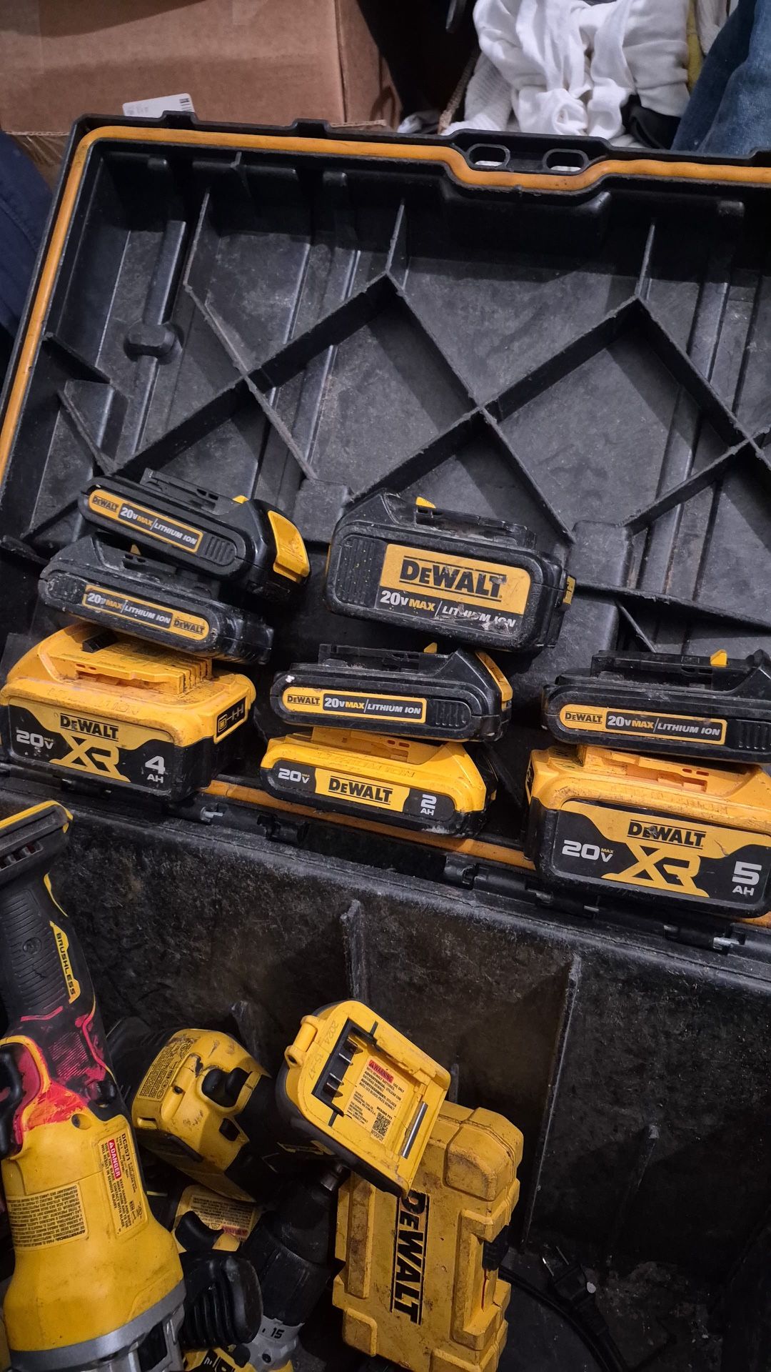 Dewalt
