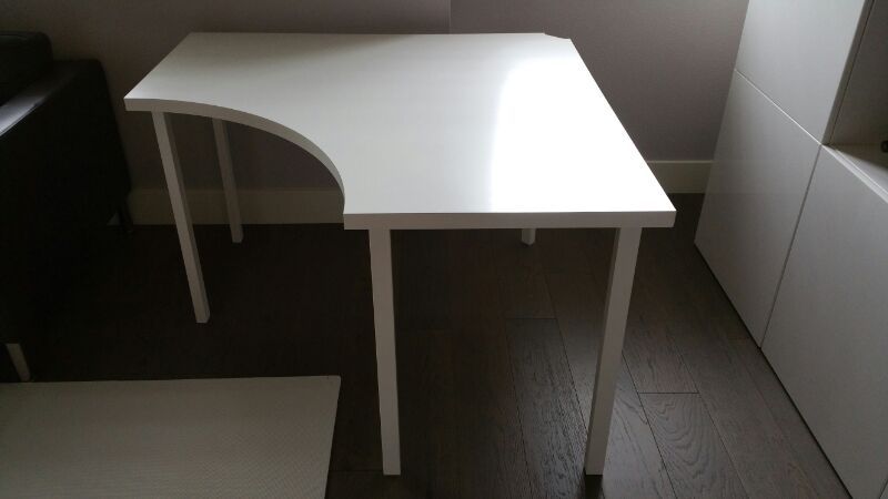 IKEA Linnmon Corner table top