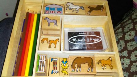 Meliilssa & Doug horse ink pad and drawing pencils