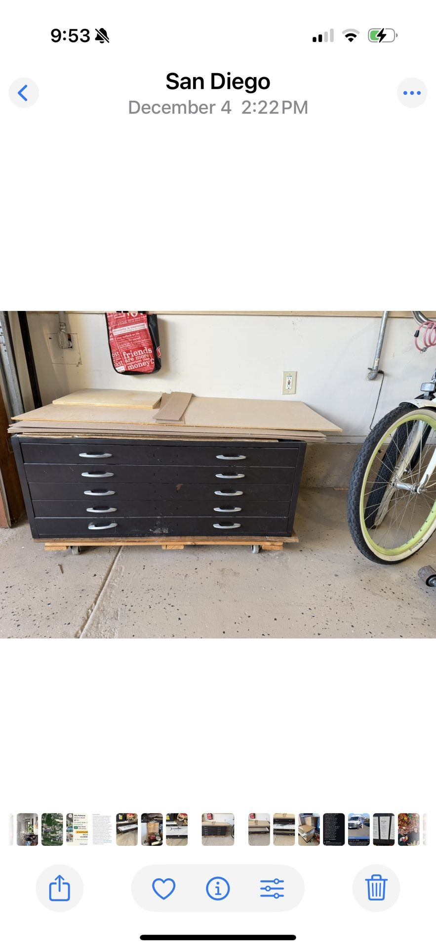 Flat Storage Cabinet For Art / Posters