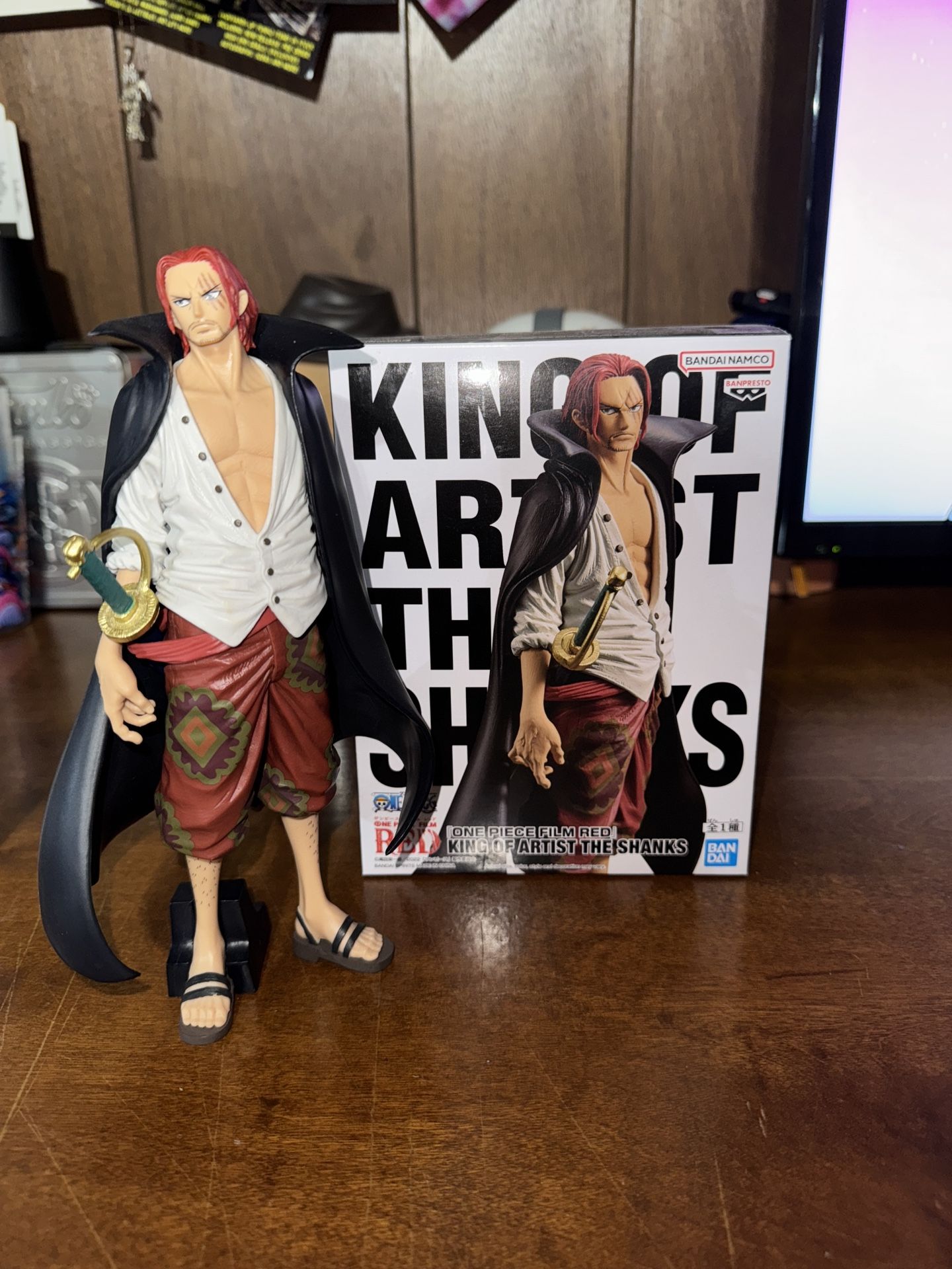 One Piece Shanks Statue
