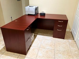 Solid Wood L Shaped Office Desk Easy To Move Disassembled