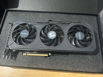 GIGABYTE GeForce RTX 5060 Gaming OC 8GB GDDR7 (Pre-owed/like new)