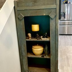  Rustic Antique Shelf – Handcrafted Statement Piece