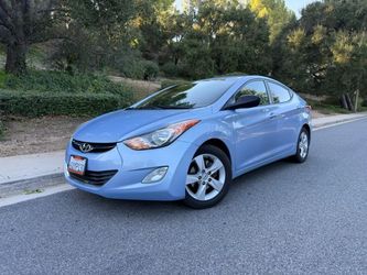 2012 Hyundai Elantra
