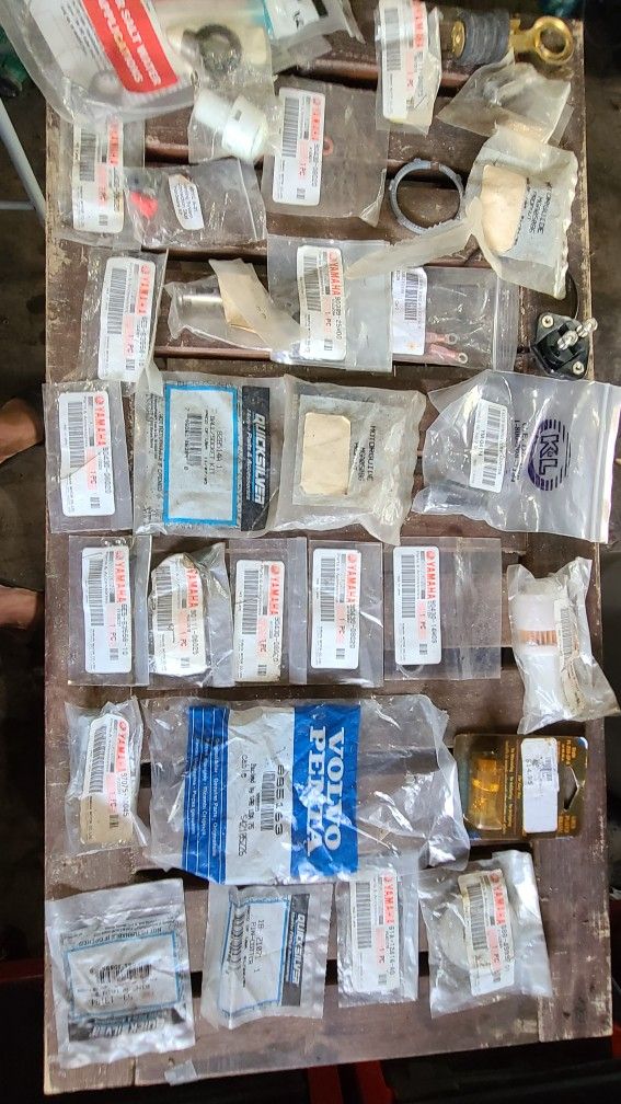 MECHANIC SPECIAL !! BOAT PARTS!!!! NEW AND USED