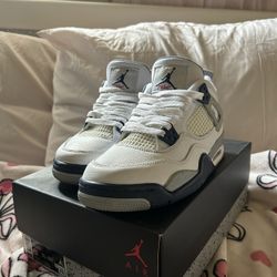 Air Jordan 4 Retro (GS) White/ Midnight Navy