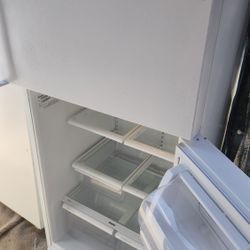 Kenmore Fridge Apt Size 30 By 67 High 