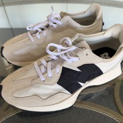 NEW BALANCE 327 WS327FE Women’s Shoes Size 10 Sea Salt Black/White/Gray **Excellent Condition