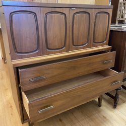 Mid Century Dresser 