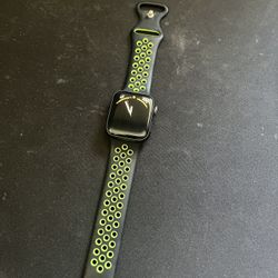Apple Watch Se