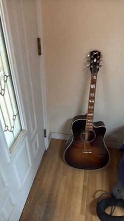 Gibson Hummingbird Pro