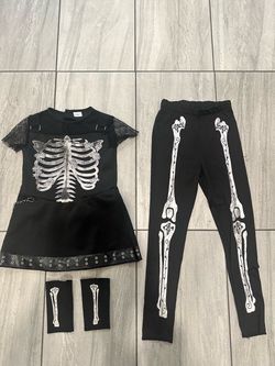 Spirit Halloween Girls Metallic Skeleton Costume - Size M (8-10)