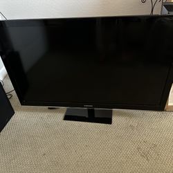 Samsung 47” HDTV – Great Condition + Remote
