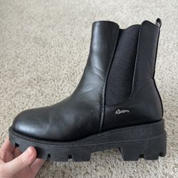 Women's boots