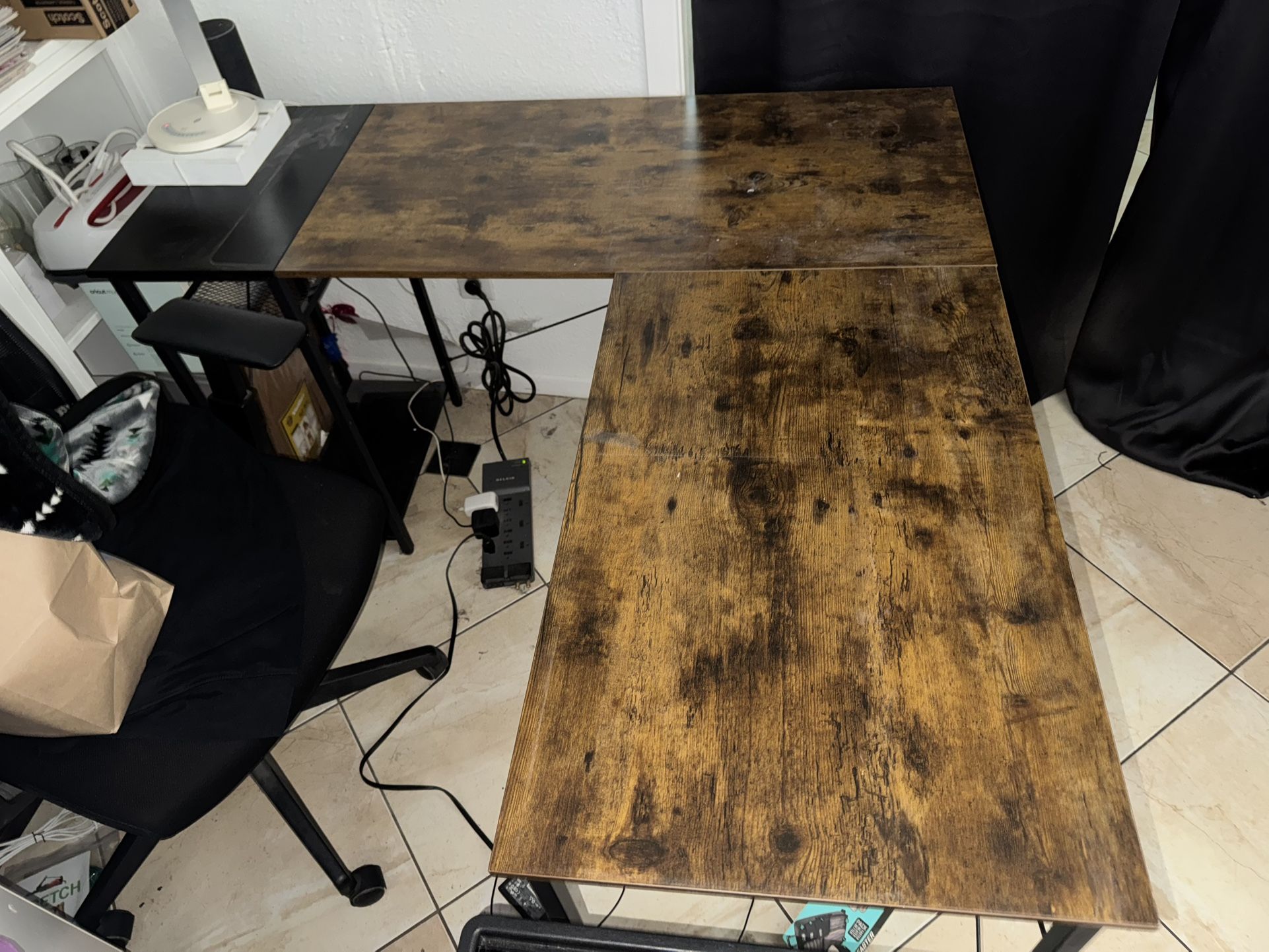 L Shaped Desk 
