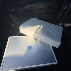 2025 MacBook Air M4