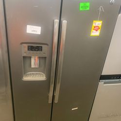 GE GSS25GMHES 25.3 cu. ft. Side by Side Refrigerator