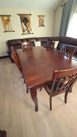 Dining table with 6 chairs