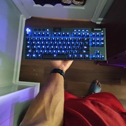 Logitech G915 TKL