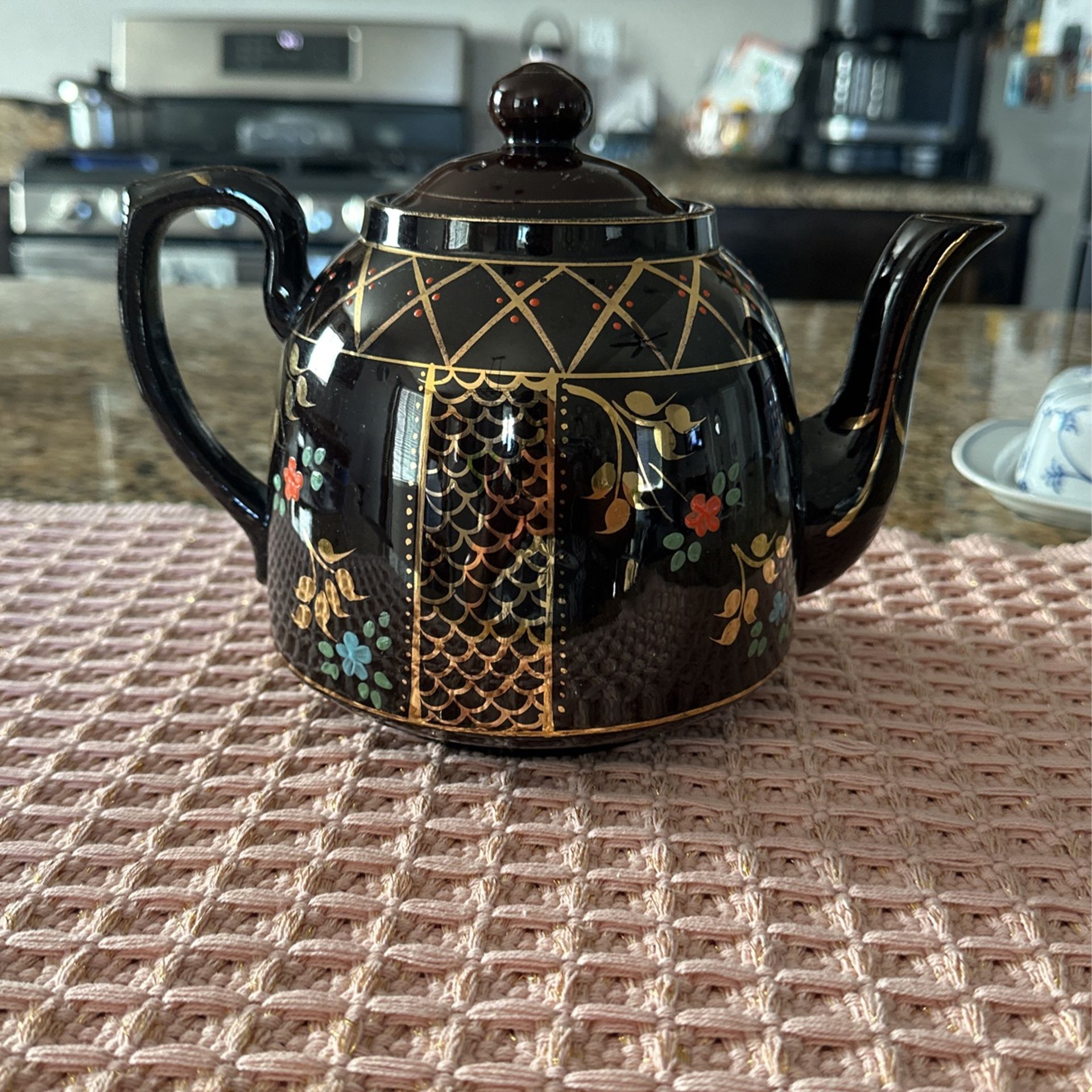 Hand painted Vintage English Teapot