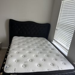 queen mattress & bedframe
