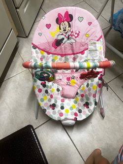 Free Minnie Bouncer