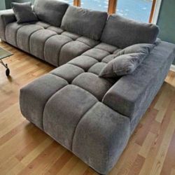 New sectional in box 📦 998