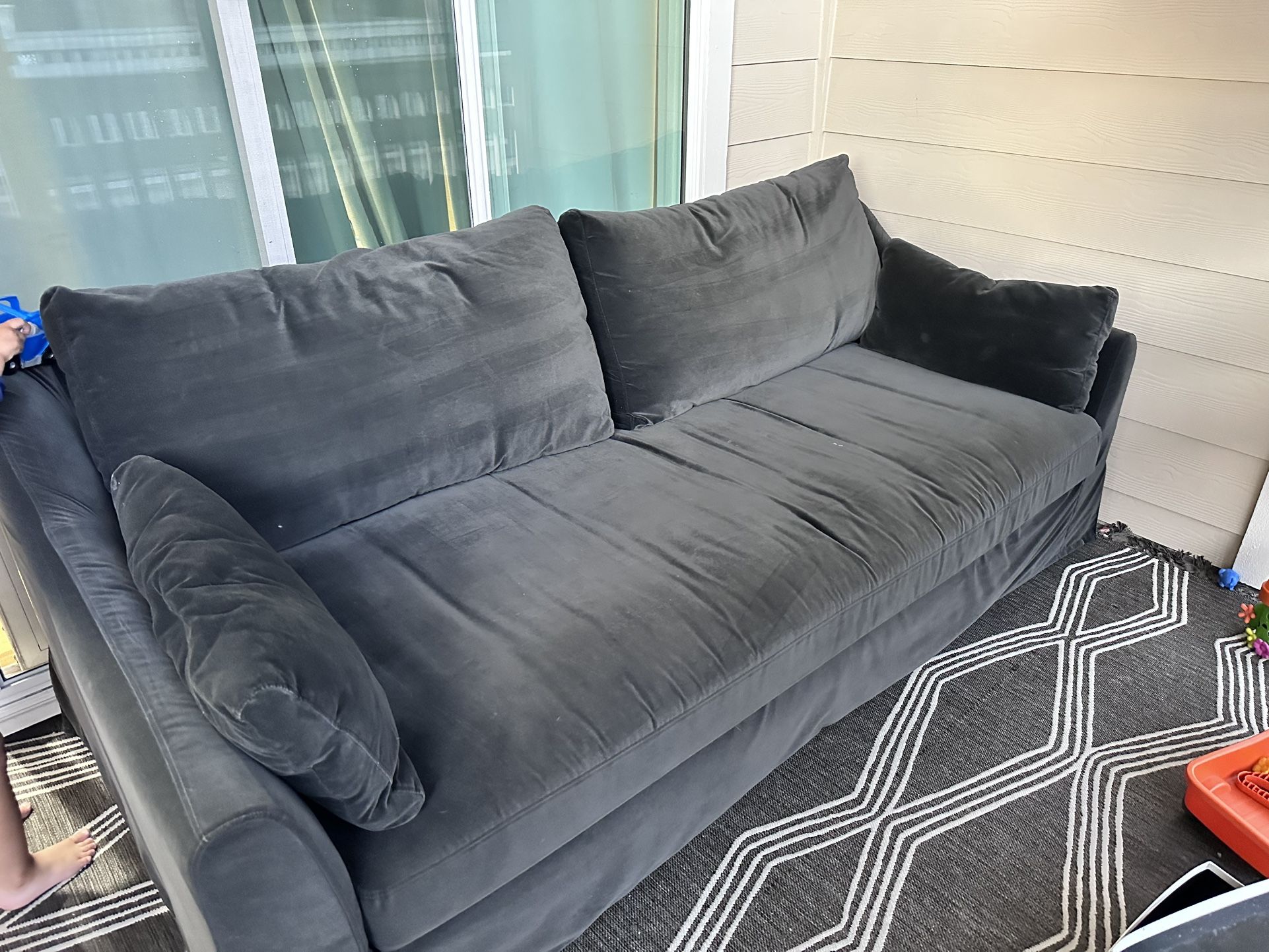 Couch IKEA 