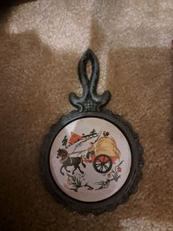 Small vintage trivit