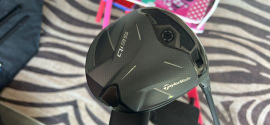 Taylormade Qi 35 driver BRAND NEW
