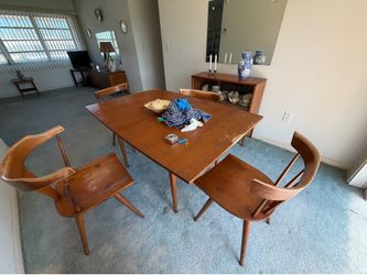 Vintage Mid-Century Modern Dining Set – Table & 4 Chairs