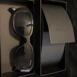 PRADA SUNGLASSES NEW GET ASAP