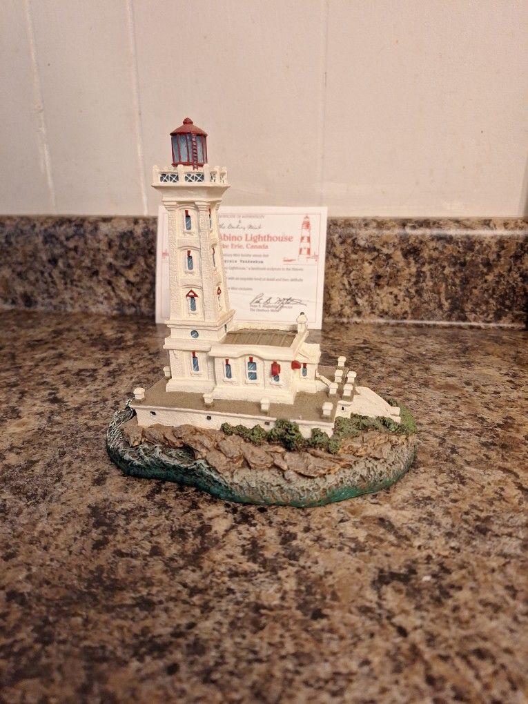 Point Abino Lighthouse Lake Erie Canada 