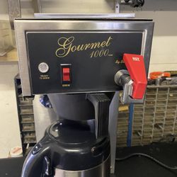 Bloomfield 8785-AL Gourmet 1000 Low Profile Pourover Airpot Coffee Brewer, 120V Commercial Coffee Maker,