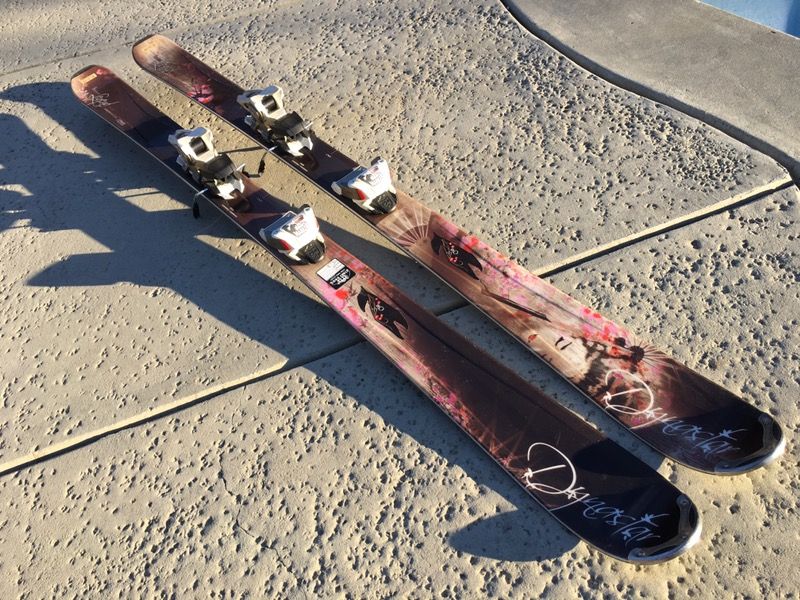 Dynastar Exclusive Legend Eden Women's 165cm skis with Marker Grifford bindings