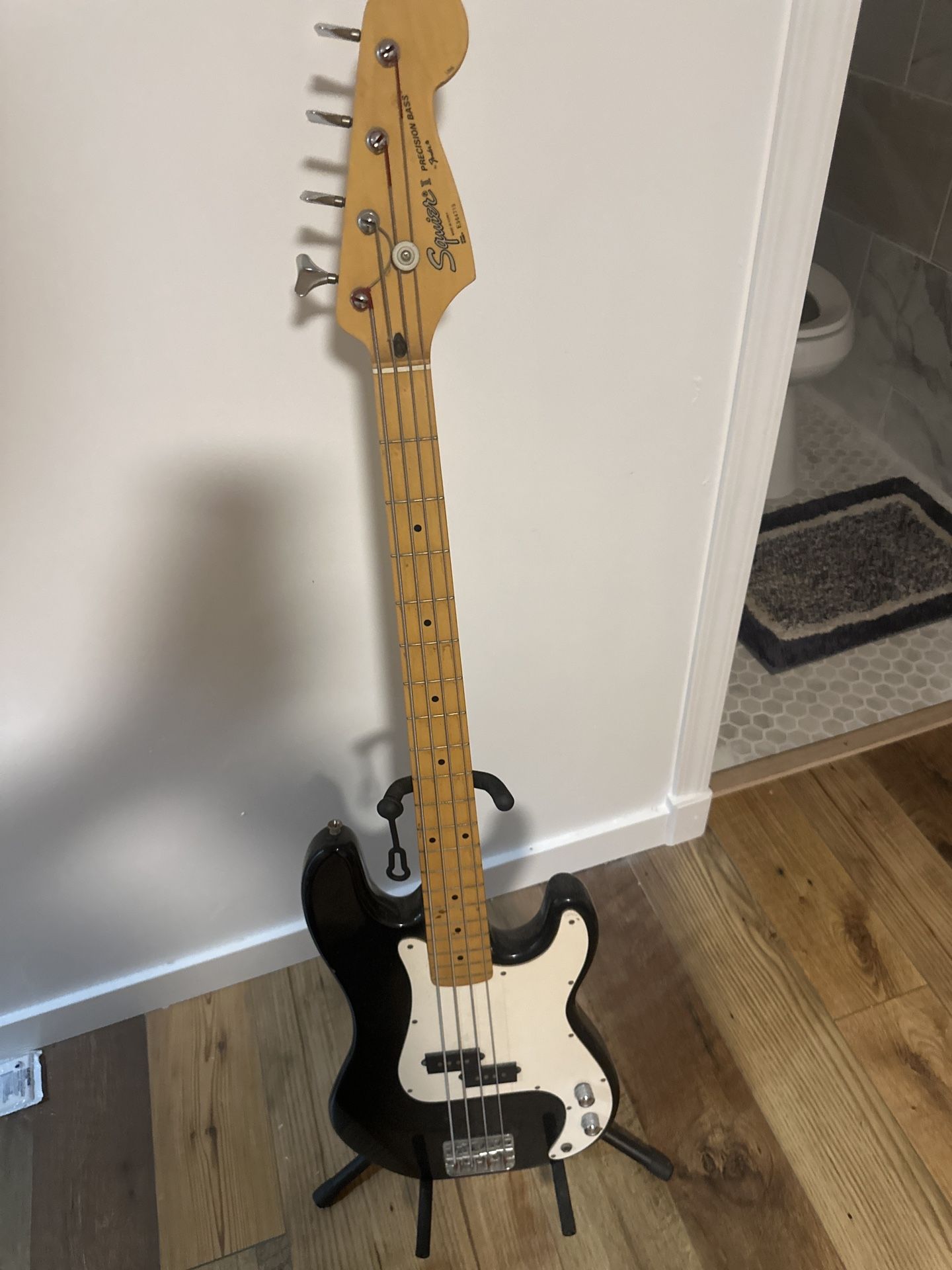 Epiphone ES-335 Style Semi-Hollow Guitar (Natural Finish)