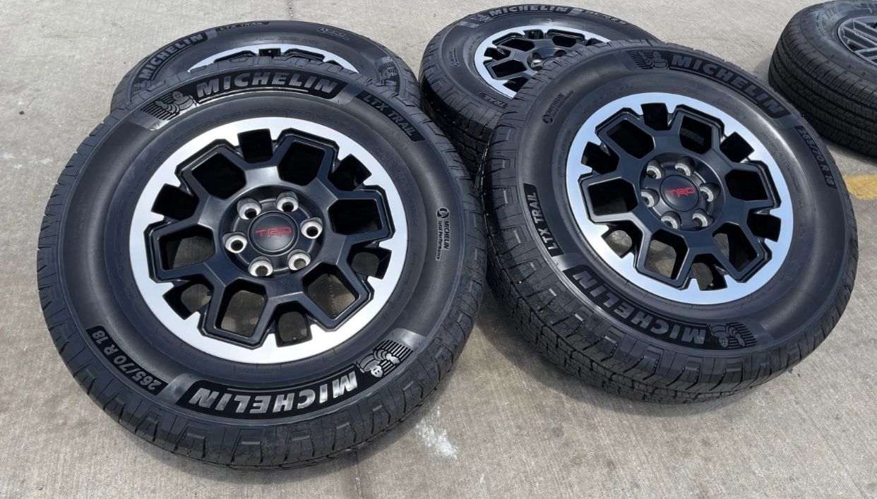 18β Toyota Tacoma 2025 TRD Wheels and Tires π―π―π―