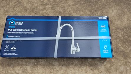 Tucker Chrome Single Handle Deck-mount Pull-down Kitchen Faucet with Sprayer (Includes Deck Plate)