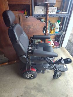 Amigo mobility scooter