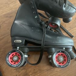Children’s skates excellent condition