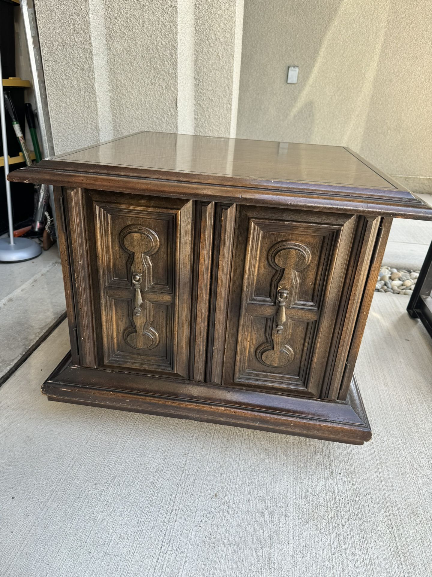 Night Stand / End Table 