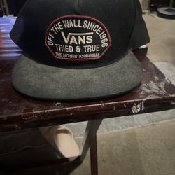 Vans Tierd & True SnapBack Cap