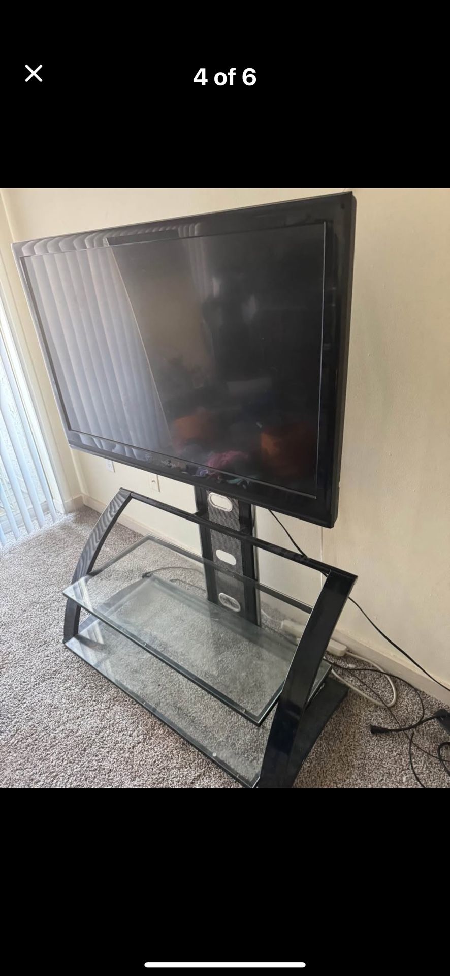 45 Inch Insignia With TV Stand + Amazon fire stick