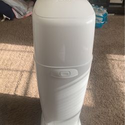 Dippers Trash Can